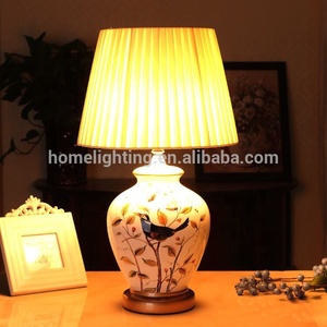 Decoratieve Lampara Mesa Handgeschilderde Antieke Chinese Porselein Licht Custom Keramische Basis China Side Tafellamp Slaapkamerlampen
