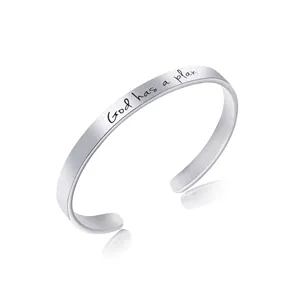 Gepersonaliseerde Custom "god heeft een plan" Roestvrij Stalen Armband Bangle Manchet voor leuke haar