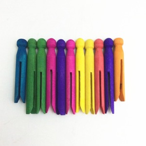Design de mode tête ronde sûr en <span class=keywords><strong>bois</strong></span> mignon enfants pinces à linge sac Clips outils pour robes poupées épingles peintes - Product Image 2