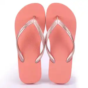 Grosir Sandal Jepit Luar Ruangan Wanita Logo Merek Kustom Pantai Pantai Musim Panas PVC
