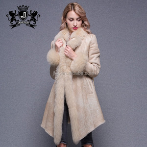 <span class=keywords><strong>Giacca</strong></span> in Vera <span class=keywords><strong>Pelle</strong></span> di Pecora <span class=keywords><strong>Beige</strong></span> con Collo a Volpe, Stile Moderno Invernale - Product Image 2