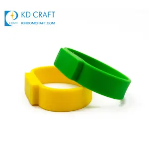 Sản Xuất Tại Trung Quốc Tùy Chỉnh Trống Usb Flash Drive Silicone Wristband Vòng Đeo Tay Cho Lưu Niệm