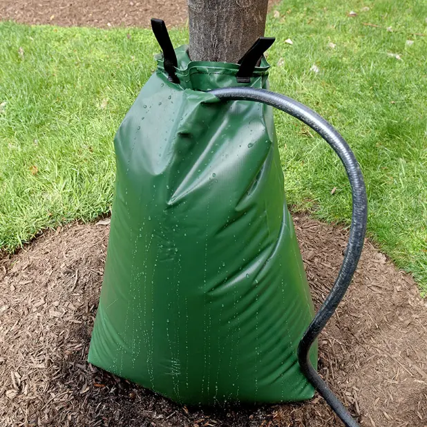 Outdoor Garden 20 Gallon Slow Release Tree Watering Bag