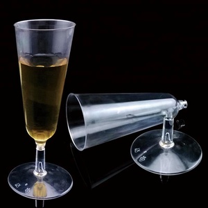 Verres à vin jetables 2oz sans BPA, flûtes à <span class=keywords><strong>champagne</strong></span> en plastique avec design personnalisé - Product Image 4