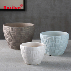 Rond en relief en grès émaillé d'ornement en plein air pot de fleurs en céramique - Product Image 1
