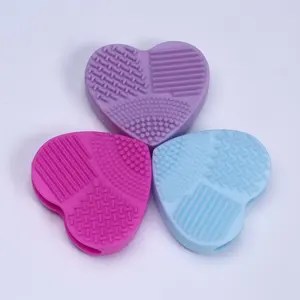 Wholesale Private Label Custom Heart Silicone Brush Cleaning Mat