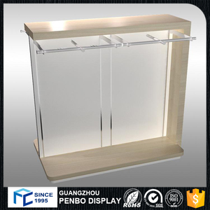 Au Sol Réglable En Métal Suspendus 4 Voies Présentoir de Vêtements - Product Image 3