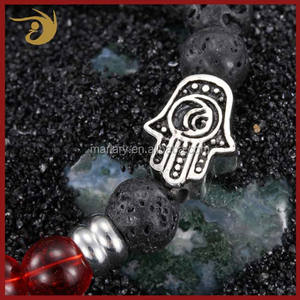 Hecho a mano de acero inoxidable joyería Hamsa pulseras religiosas personalizadas piedra volcánica pulsera de cuentas - Product Image 2