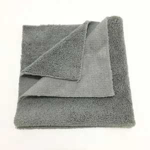 All'ingrosso per tutti gli usi asciugamano per la pulizia di auto doppio mucchio 320gsm senza bordi in microfibra panno per la pulizia per auto