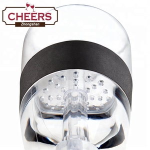 Aeratore per Vino Vinluxe <span class=keywords><strong>PRO</strong></span>, Diffusore, Versatore, Decanter - Nero - Con Custodia Regalo, Direttamente dal Produttore - Product Image 4