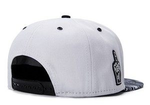 yiwu fabbrica wholesale 5 pannello tappi nuova <span class=keywords><strong>er</strong></span> cappelli snapback ricamate personalizzate cinturino personalizzato - Product Image 2