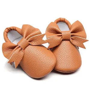 ホットな新しいトレンディな蝶結び優雅なリトルプリンセスファーストウォーカーソフトボトム快適で耐久性のあるベビーモカシン幼児靴