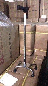 Canne légère réglable à 4 pieds en aluminium AJ-912C avec une capacité de 50 kg pour l'assistance des personnes <span class=keywords><strong>âgée</strong></span>s - Product Image 3