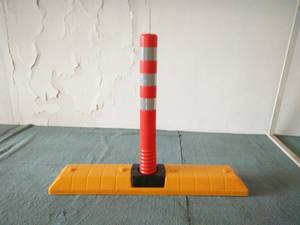 Flexibele Scheidingsafscheider Van Kunststof Rijstrook 78Cm Hoogte Waarschuwingspaal Voor Wegtoepassing - Product Image 5