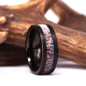 Bague <span class=keywords><strong>homme</strong></span> de <span class=keywords><strong>mariage</strong></span> noir, logo gravé gratuitement Bague bois de tungstène noir personnalisée Bague chasseur noir - Product Image 2