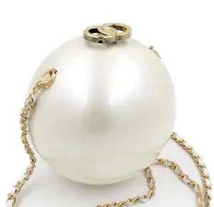 Unique round white pearl shape luxury wedding clutch purse 2021 women party acrylic evening bag