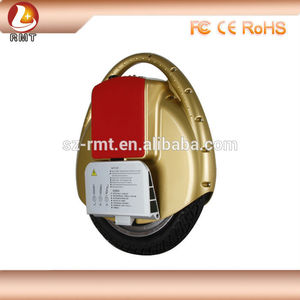 Un volantino auto elettrica monociclo con CE / FCC / ROHS - Product Image 1