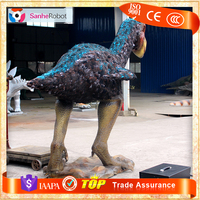 Animal animatronique en plumes grandeur nature en plein air, oiseau DoDo