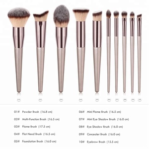 Yaeshii Wooden Women's Fashion Makeup Brush 10pcs Cosmetic Make up Brush Champagne Color Makeup Brushes Set - Product Image 2
