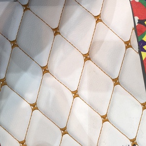 Éponge matelassée PVC similicuir broderie faux <span class=keywords><strong>cuir</strong></span> pour couverture de voiture et fabrication de plancher de voiture - Product Image 6