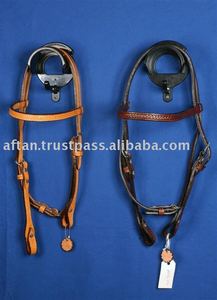 Puesto de cabeza de caballo occidental de cuero indio puro 100% de la mejor calidad tallado a mano con hebillas de latón - Product Image 3