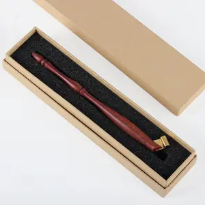 Nouveau stylo en bois de <span class=keywords><strong>calligraphie</strong></span> <span class=keywords><strong>anglaise</strong></span> et bride métallique amovible - Product Image 1