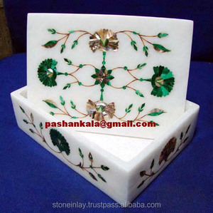 Caja de mármol blanco antiguo - Product Image 1