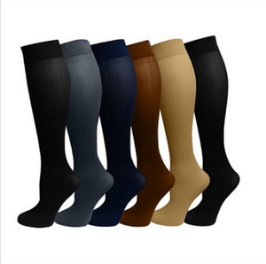 <span class=keywords><strong>Chaussettes</strong></span> <span class=keywords><strong>de</strong></span> compression 15-20 mmHg 20-30 mmHg <span class=keywords><strong>Chaussettes</strong></span> <span class=keywords><strong>de</strong></span> compression pour infirmières <span class=keywords><strong>Chaussettes</strong></span> <span class=keywords><strong>de</strong></span> compression sportives pour hommes et femmes - Product Image 1