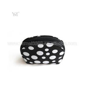 2017 Voyage Zipper Mode Cosmétique Sac Pochette Avec <span class=keywords><strong>Noir</strong></span> <span class=keywords><strong>et</strong></span> <span class=keywords><strong>blanc</strong></span> points - Product Image 4