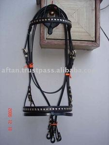 Brida de caballo de cuero indio de calidad superior Acolchado suave Banda de cejas de punto con hebillas de latón - Product Image 2