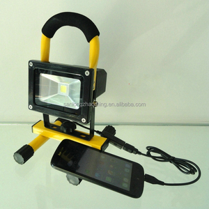 <span class=keywords><strong>Faretto</strong></span> LED Portatile con USB e Batteria <span class=keywords><strong>Ricaricabile</strong></span>, Spotlight LED 10w-50w Certificato CE RoHS - Product Image 2