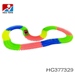 Spielzeug für kinder 2018 diy 269 stücke glow in the dark track leucht slot auto HC385791 - Product Image 5