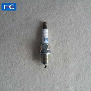 Bujías de Platino de Alta Calidad para Automóviles PTR5F-11 22401-8H515, Bujías para Motor de Automóvil - Product Image 3