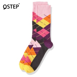 Venta caliente anti-bacteriana transpirable de logotipo personalizado de la tripulación de cuadros de Hombre Calcetines | calcetines funky | feliz de la Navidad, <span class=keywords><strong>Ginebra</strong></span>, chocolate, vino, si puede leer esto traer vino de - Product Image 5