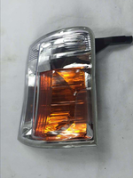 26124-VX50A 26129-VX50A Cristal lampe d'angle s'adapte Caravan Urvan E25 2005 pièces d'auto lumière