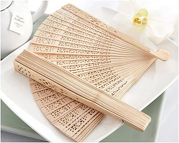 Popular Wood Fan Factory Price Customize Sandalwood Fan Wedding Favors