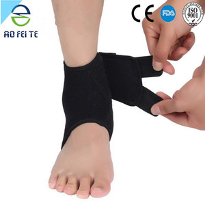 Aofeite neopreno tela ventilada negro Velcro del tobillo Brace - Product Image 1