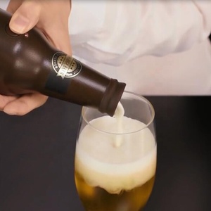 Mousseur à bière ultrasonique créatif en forme de bouteille, appareil à mousse portable pour fête, moussant pour bière en bouteille ou en canette (vert) - Product Image 2