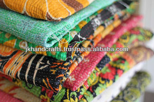 Vintage hecho a mano algodón Reversible Kantha Ralli Gudri - Product Image 2