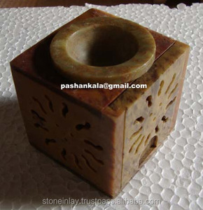 Stéatite À L'huile À La Main Brûleur Parfum Lampe - Product Image 1