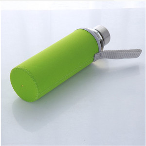 Colore <span class=keywords><strong>500</strong></span> <span class=keywords><strong>ml</strong></span> isolati personalizzato portatile borosilicato potabile bottiglia di acqua di vetro con custodia in neoprene - Product Image 5