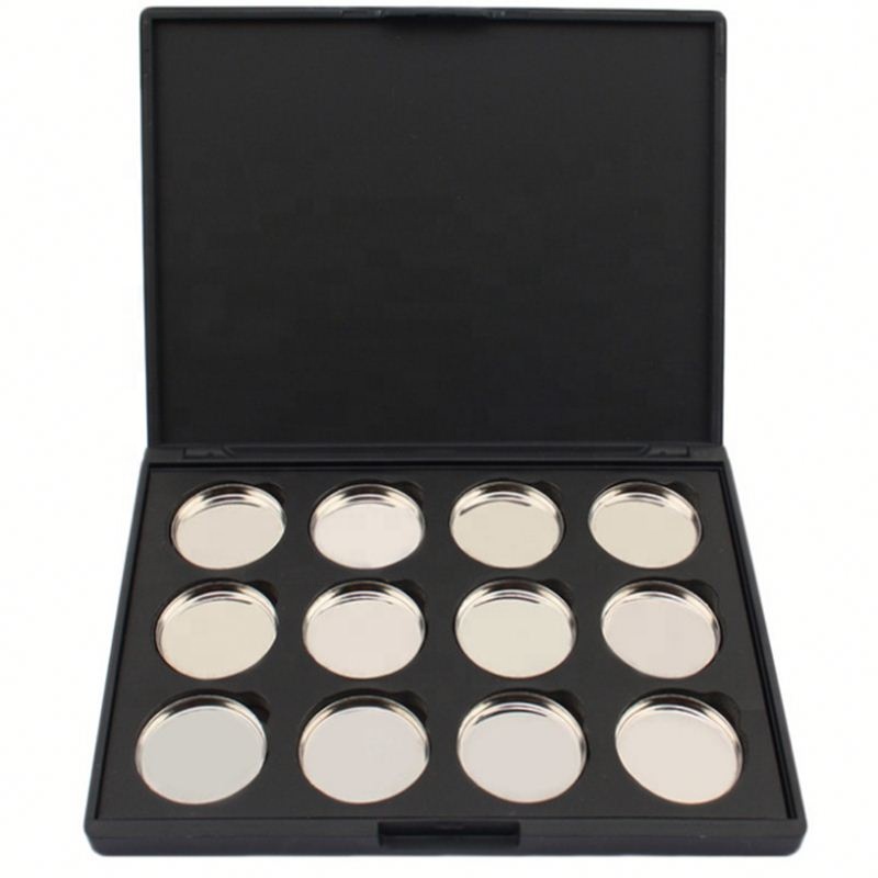 Private Label Plastic Eyeshadow Palette 26Mm Ijzeren Pan Vervangbare Oogschaduw Case Verpakking Lege Oogschaduw Magnetische Palet