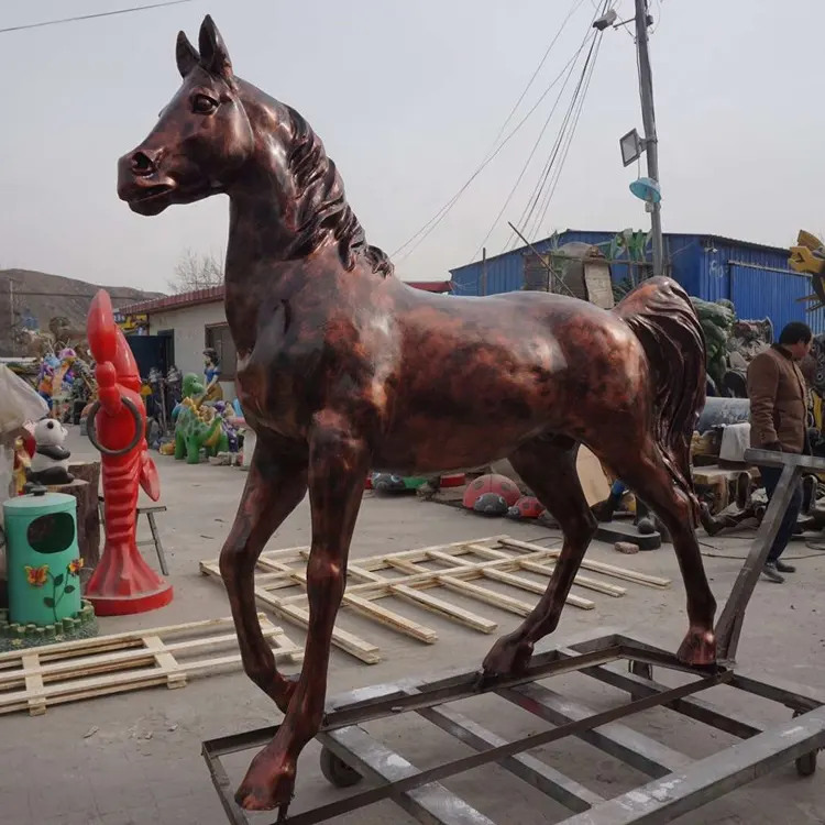 En vida de tamaño de fibra de vidrio animal caballo estatua en venta