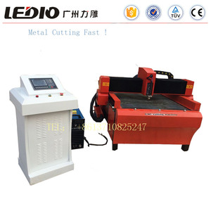 Guangzhou ledio plasma máquina de corte en stock 1325 CNC plasma máquina de corte para el corte de metal - Product Image 1