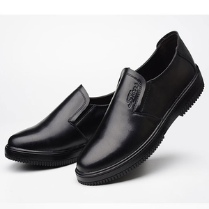 <span class=keywords><strong>Scarpe</strong></span> da Lavoro <span class=keywords><strong>Impermeabili</strong></span> per Chef, Antiscivolo, Resistenti all'Usura, Traspiranti, Casual, <span class=keywords><strong>Leggere</strong></span> per Uomo - Product Image 1