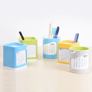 Reclame Plastic Pen Houder Met Kalender Voor Promotie Geschenk