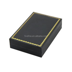Boîte rigide noire personnalisée avec estampage sur papier couché et impression à disparition pour l'artisanat et l'emballage cadeau - Product Image 4