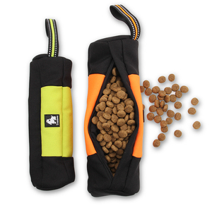 Truelove Großhandel Oxford Wasserdichte Wiederverwendbare Haustier-Snacktasche mit Reißverschluss Hochwertige Langlebige Reise-Hundetraining-Leckerli-Tasche - Product Image 2