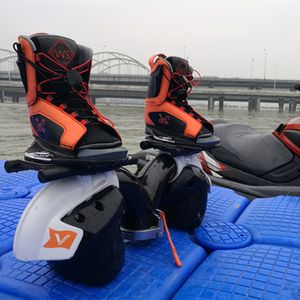 Tabla <span class=keywords><strong>de</strong></span> Surf a Motor (Jet Fly Board) <span class=keywords><strong>de</strong></span> Venta Caliente <span class=keywords><strong>de</strong></span> Fábrica para Uso con <span class=keywords><strong>Moto</strong></span> Acuática <span class=keywords><strong>Yamaha</strong></span> - Product Image 1