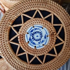 Bolsos de mano de paja de ratán de bambú hechos a mano de alta calidad de Vietnam, nuevo estilo, bandolera de moda para mujer para uso en la playa de verano - Product Image 3